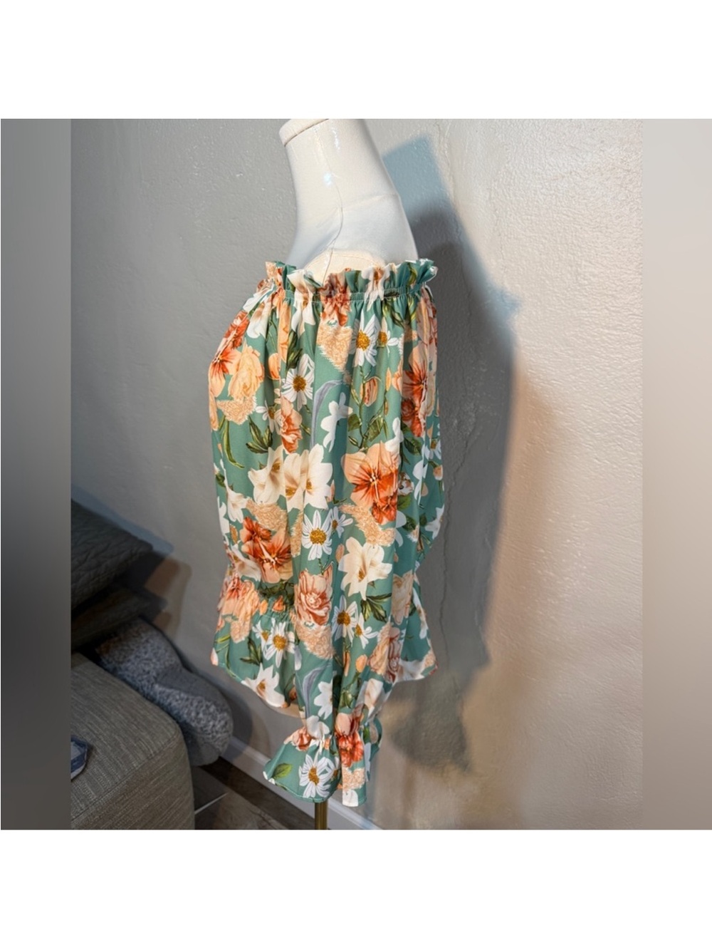 Off-Shoulder Floral Blouse in Sage with Peach & White Blooms - Picture 3 of 9